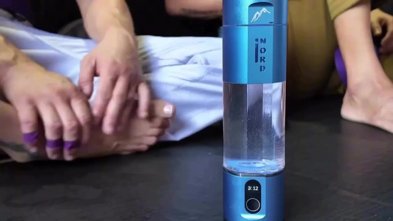 Nord Hydrogen Bottle matolla erien välissä Flow Academyssa